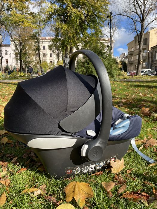 Автокрісло Cybex Aton M