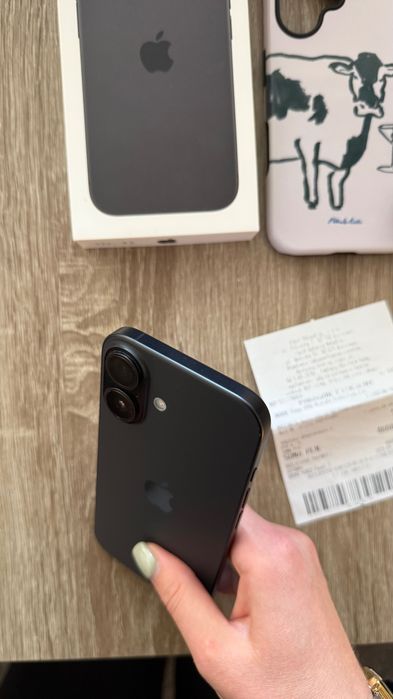 iPhone 16 256GB Space Black