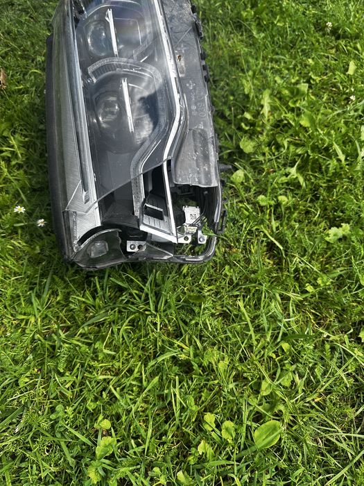 Reflektor lewy Adaptive Led Bmw g30 g31