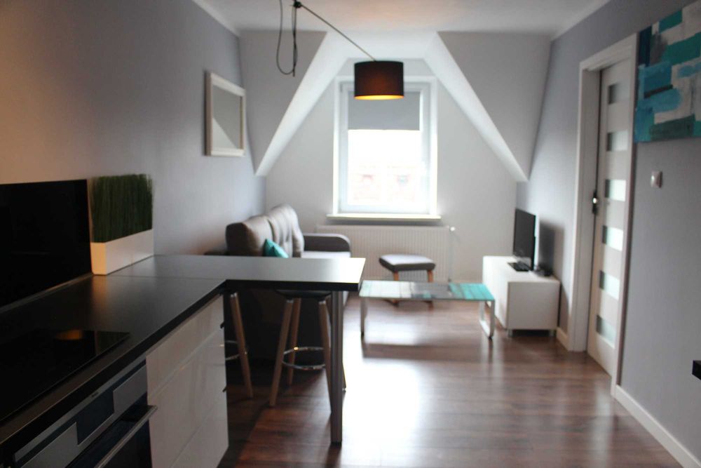 Mieszkanie 36m, wolne, 1700 dla jednej osoby.