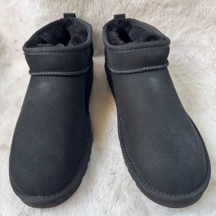 Buty UGG Classic Ultra Mini damskie czarny R.41