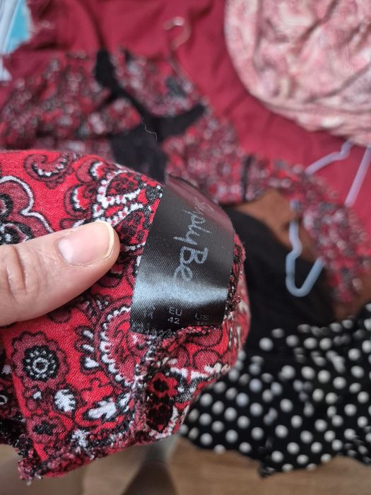 Sukienka Simply Be 42 czerwona boho koronka dekolt