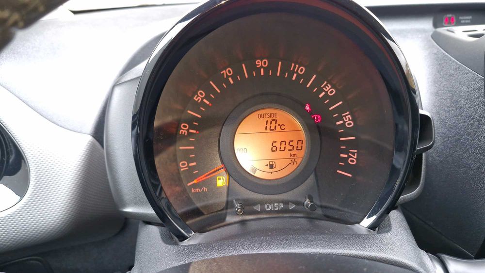 Peugeot 108 Style - outubro 2021