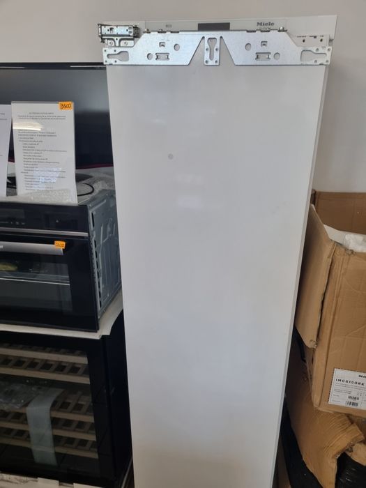 Zamrażarka Miele FNS 37402 i do zabudowy