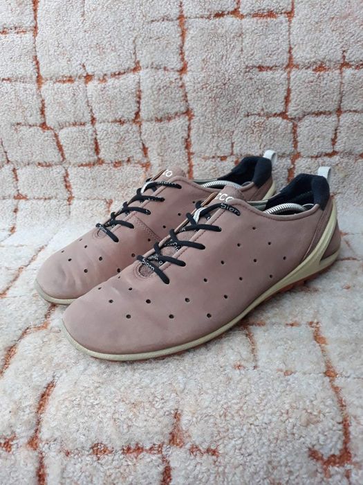 Кроссовки  Ecco biom
