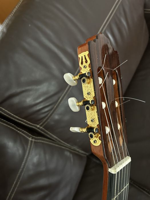 Almansa Guitarra 434