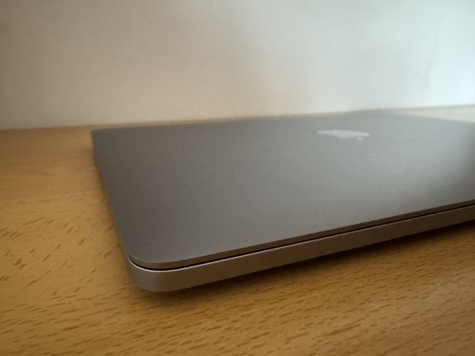 Macbook Pro M1 16 GB RAM