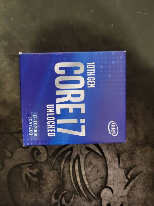 【中古】intel Core i7-10700K BOX NEW BOX Intel i7-10700K 3.8GHz CPU 16M L3 Cache 8 Cores