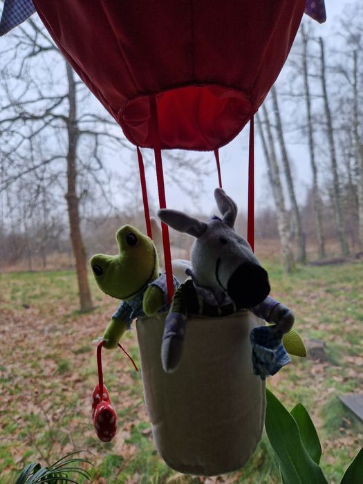 Balon od IKEA z wyjmowanymi zwierzątkami