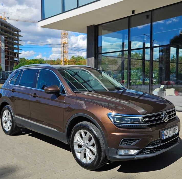 Volkswagen Tiguan   Highline  2016р.   2.0TDI