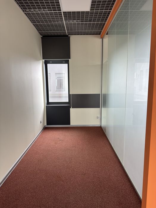 Готовий офіс 495 м² у БЦ Compass, Стрийська - 6 кабінетів + open space