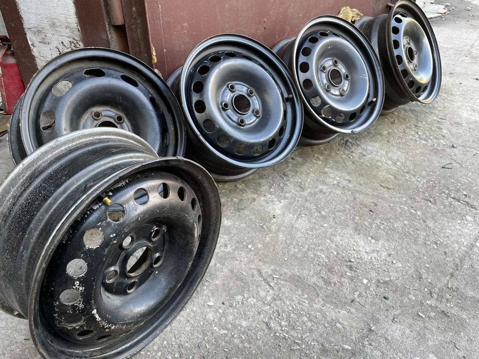 Продам железные диски р 15 /