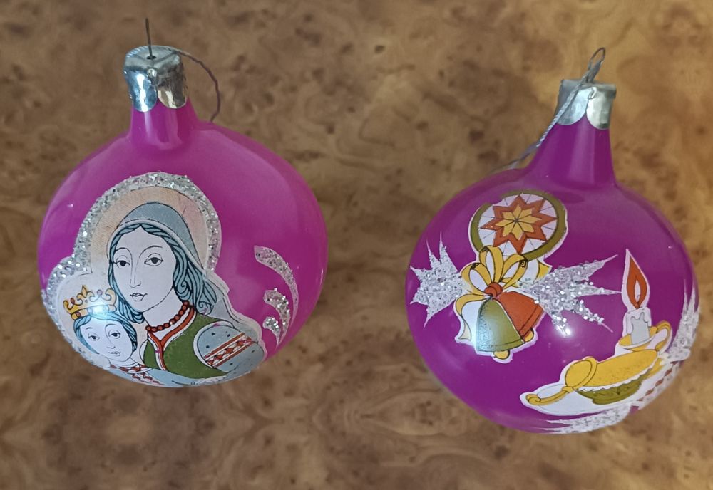 Новорічні ялинкові іграшки часів р.с.