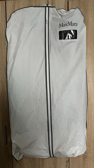 Продам натуральную дубленку черного цвета