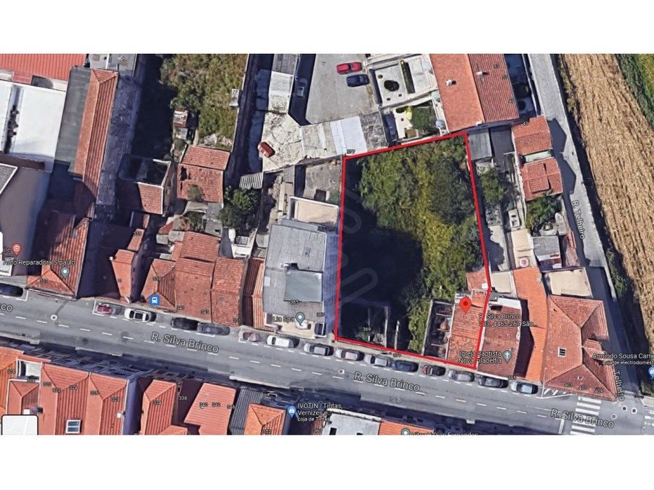 Land for construction located 1500 meters from São João Hospital, São Mamede...