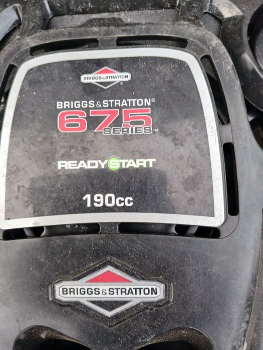 Газонокосарка Briggs & Stratton бензинові
