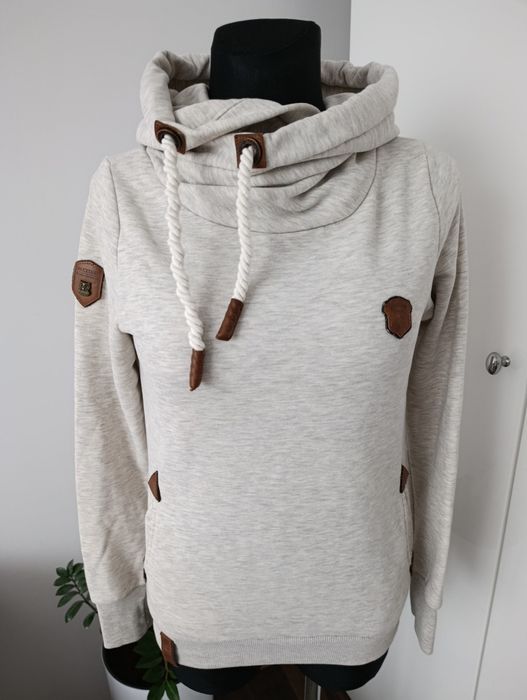 Zestaw dwie bluzy  damskie Naketano , Nike i bluzka H&M  i top 36