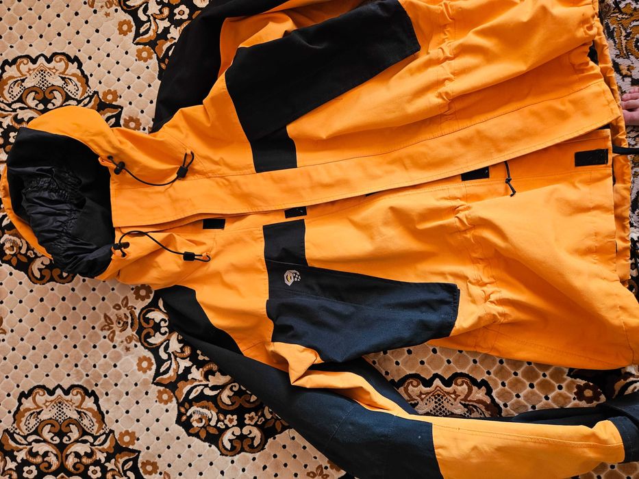 Mountain Hardwear