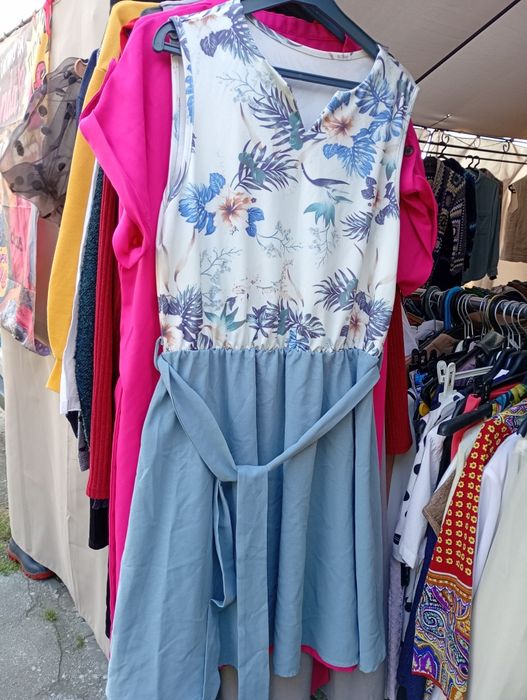 Vestidos e roupa de mulher semi nova 1€ apenas