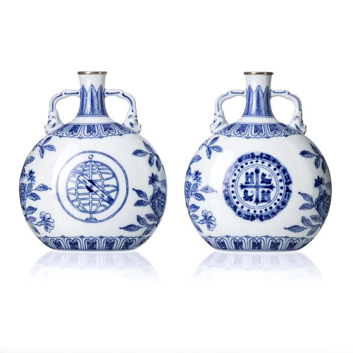 Porcelana - Duas garrafas de peregrino - Vista Alegre