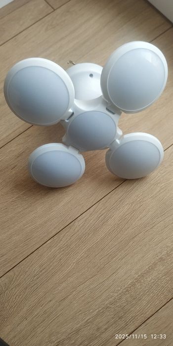 Кемпінговий ліхтар на акумуляторі, Перероблена світлодіодна лампа