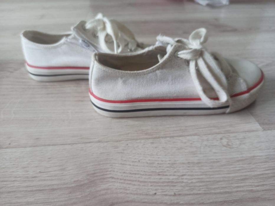 Buciki dla dziewczynki 30