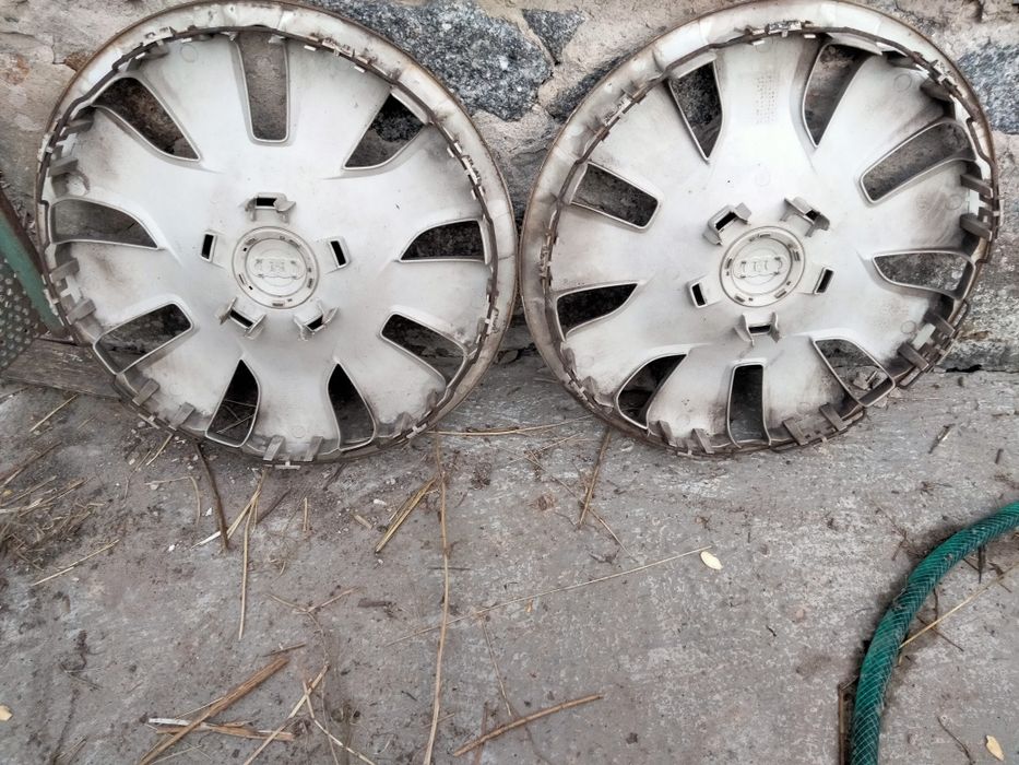 Продам колпак на Ауді R16
