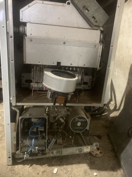 Котел Вайлант т4- на запчастини