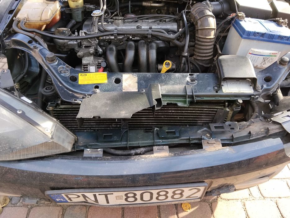 ford focus mk1 2000