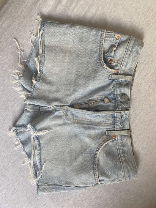 levis krotkie spodenki nowe 26 s szorty