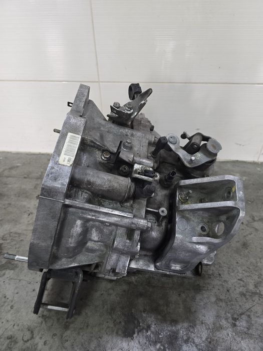 Коробка передач 5-ступческая Suzuki SX4 2006-2013 1.6 DDIS