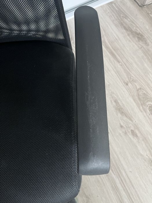 Krzesło biurowe obrotowe BILLUM czarny JYSK