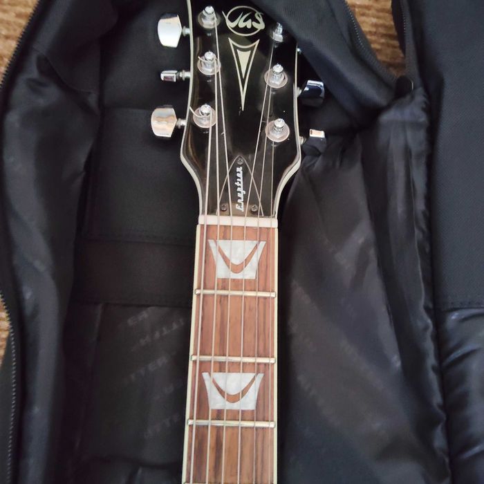 Gitara VGS Eruption Select