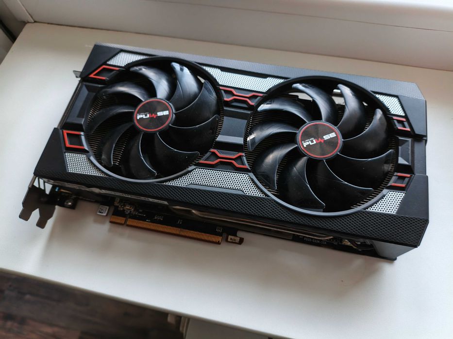 Видеокарта Sapphire RX 5700 XT Pulse