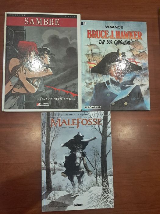 Lote de 9  Banda Desenhadas em Francês
