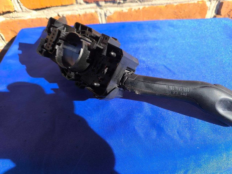 Підрульовий перемикач в зборі VAG 8L0953513G / 4B0953503G