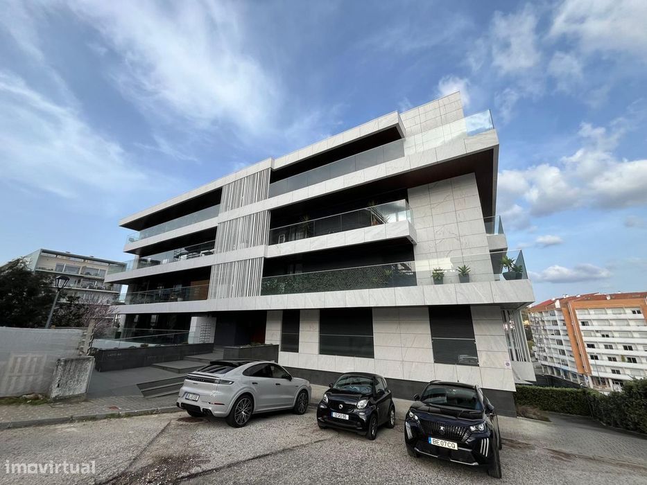 Apartamento T2 | Edifício Escarpa | Arrendamento
