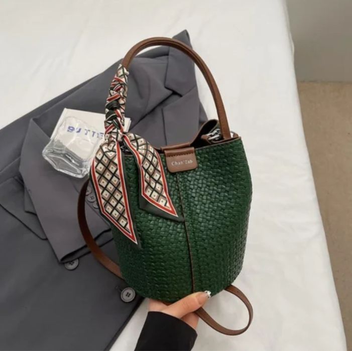 Сумка -відро з хустинкою