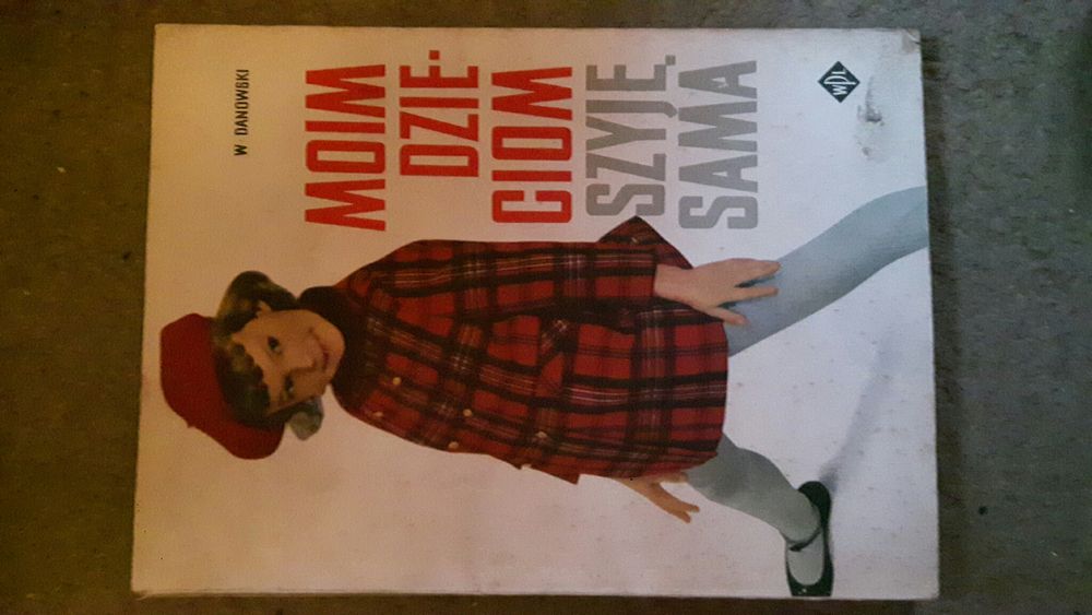 Moim dzieciom szyję sama oraz Tajfun z południo wschodu Meissner