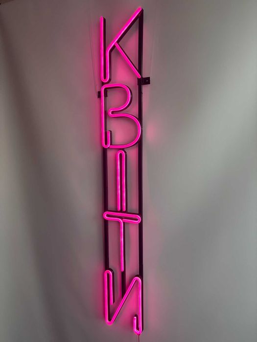Неонова вивіска "Квіти вертикальна" рожева, 1000*135 мм, світлодіодна