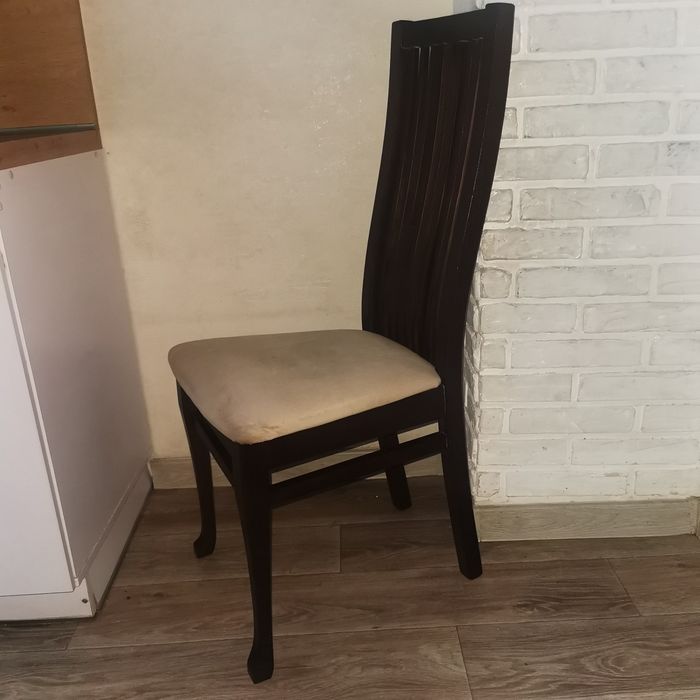 Продам стул кухонный натуральный бук