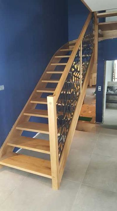 Schody drewniane na beton , samonośne