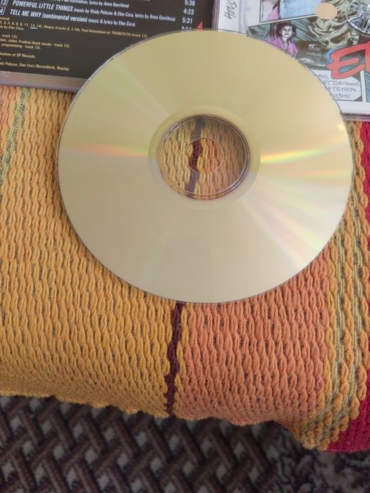 Elen Cora-House of Cards, Album Cd