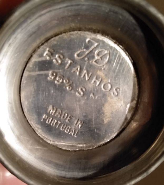 Miniatura de réplica de Taça antiga em estanho