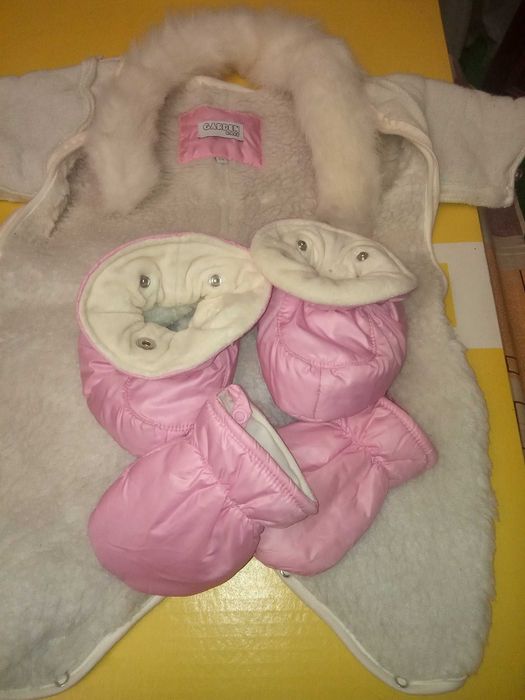 Зимовий комбінезон для дівчинки