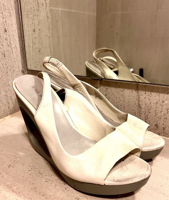 Sandálias Nine Wesr