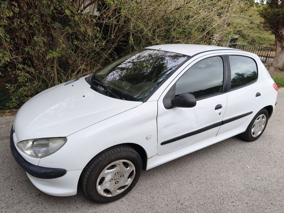 Peugeot 206 1.1 gasolina — photo 4