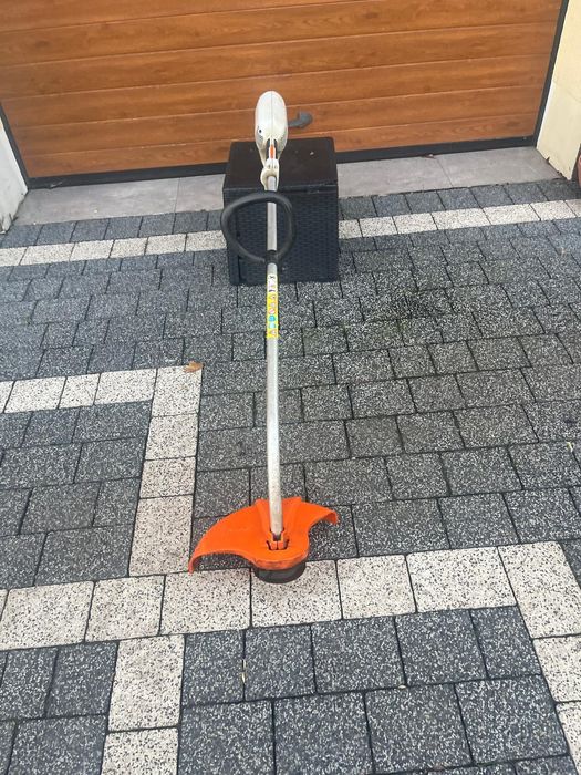 Podkaszarka elektryczna Stihl FSE 81