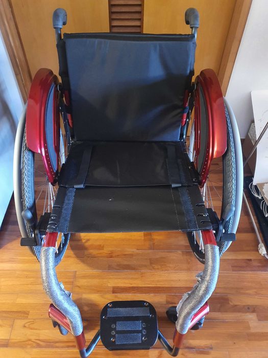 iнвалідний візок активний Quickie Nitrum