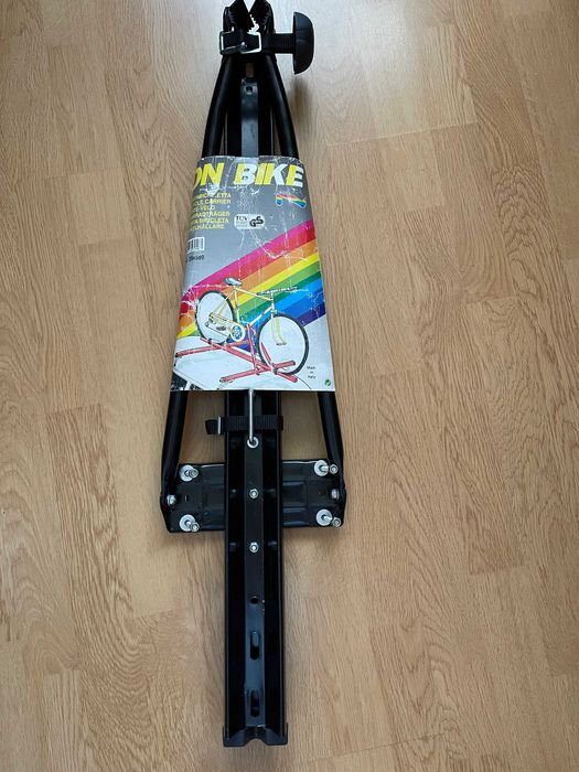 Suporte de Bicicleta para barras de tejadilho